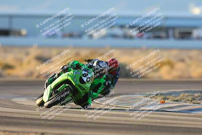 media/Nov-17-2024-CVMA (Sun) [[1fec520723]]/Race 18-Supersport Middleweight/